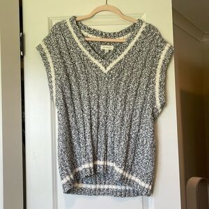 Oversized Vest: Medium